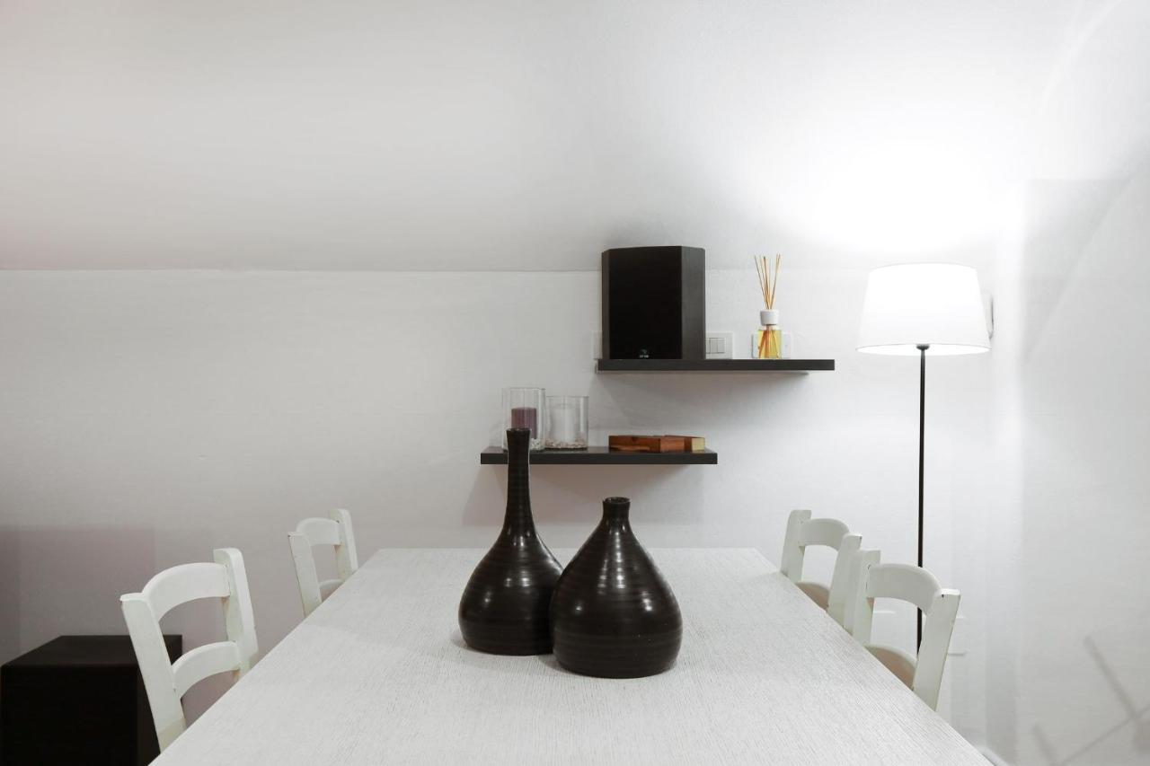 Casa Molino Luxury Loft Apartment Милано Екстериор снимка
