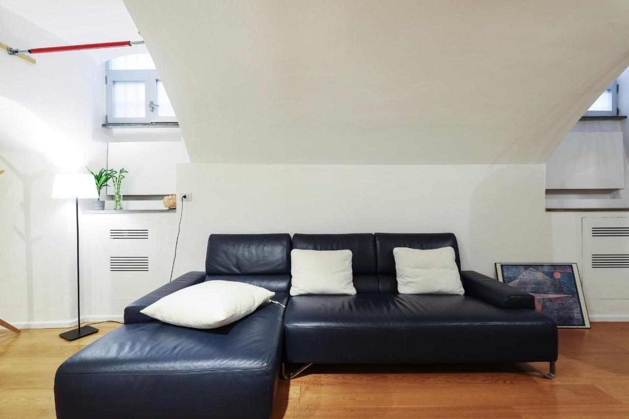 Casa Molino Luxury Loft Apartment Милано Екстериор снимка