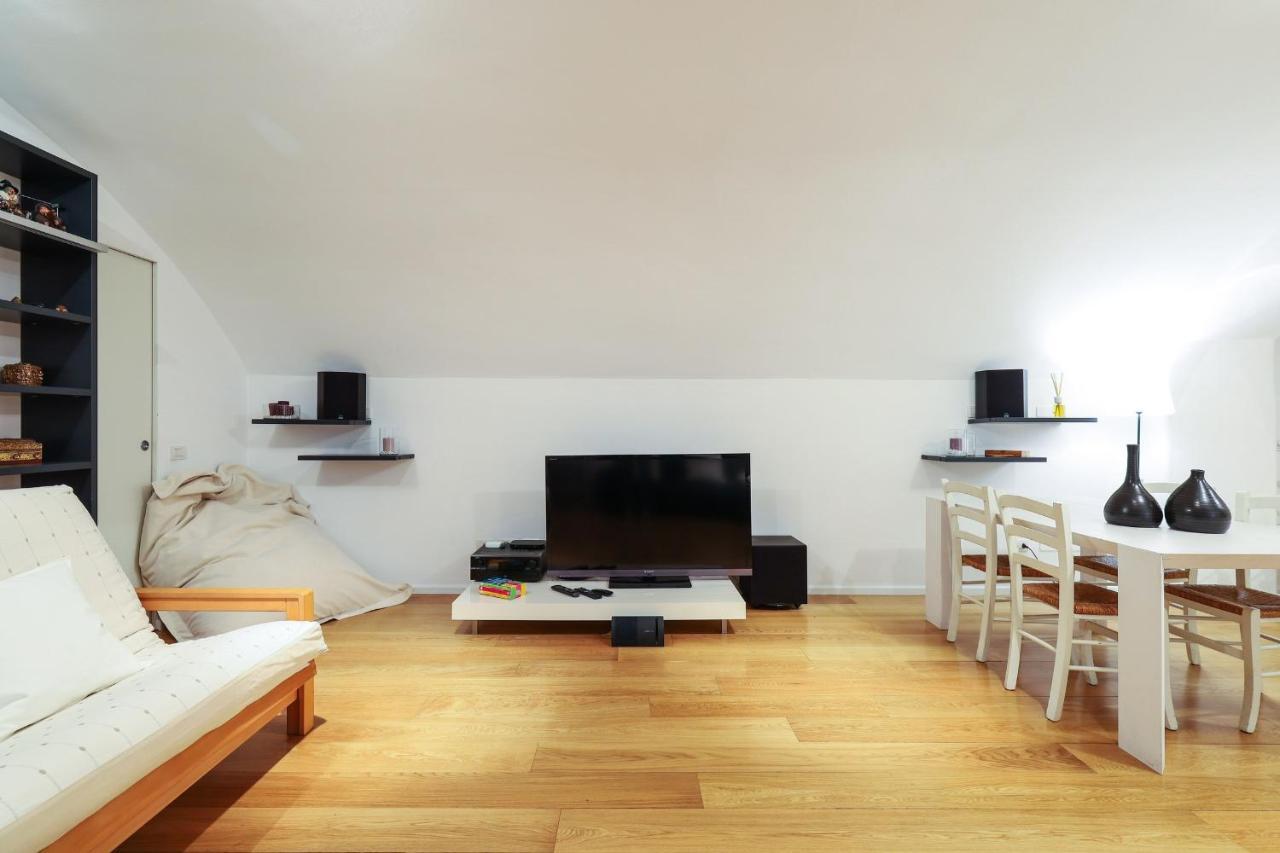 Casa Molino Luxury Loft Apartment Милано Екстериор снимка