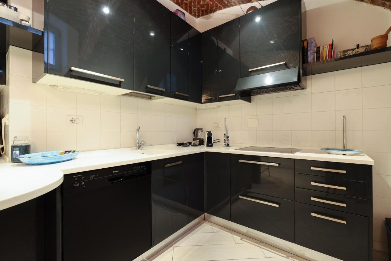 Casa Molino Luxury Loft Apartment Милано Екстериор снимка